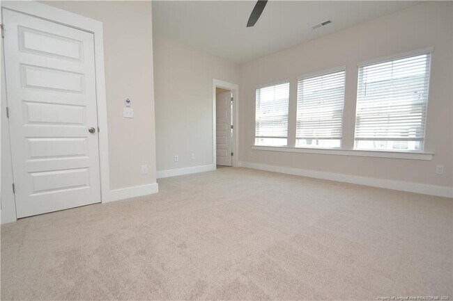 Building Photo - 8535 Marvino Ln