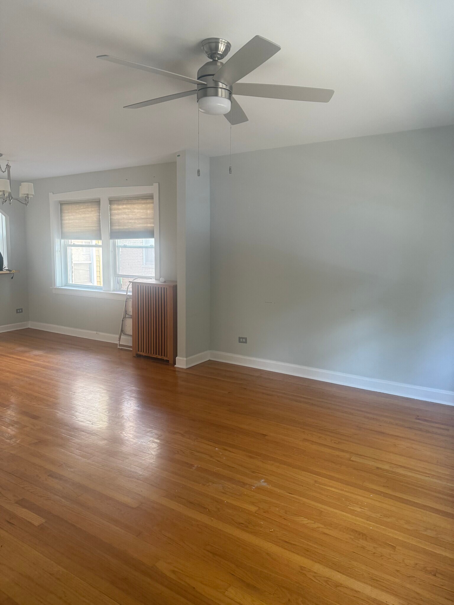 Building Photo - 2708 N Marshfield Ave