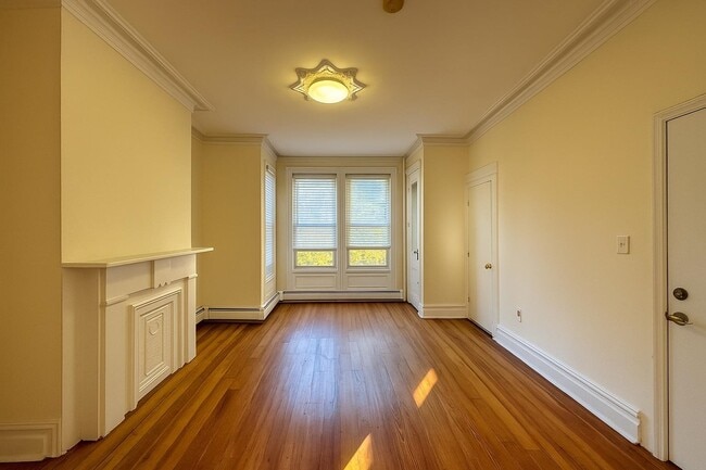 Building Photo - 41 Lincoln St