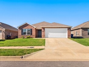 Building Photo - New 4-Bedroom Home for Rent with Granite C...