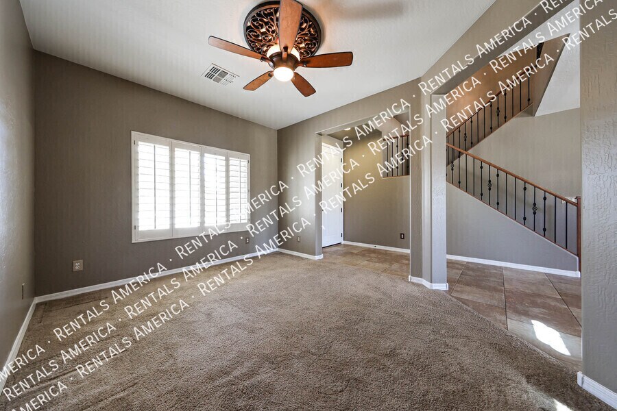 Building Photo - 26462 N 165th Dr