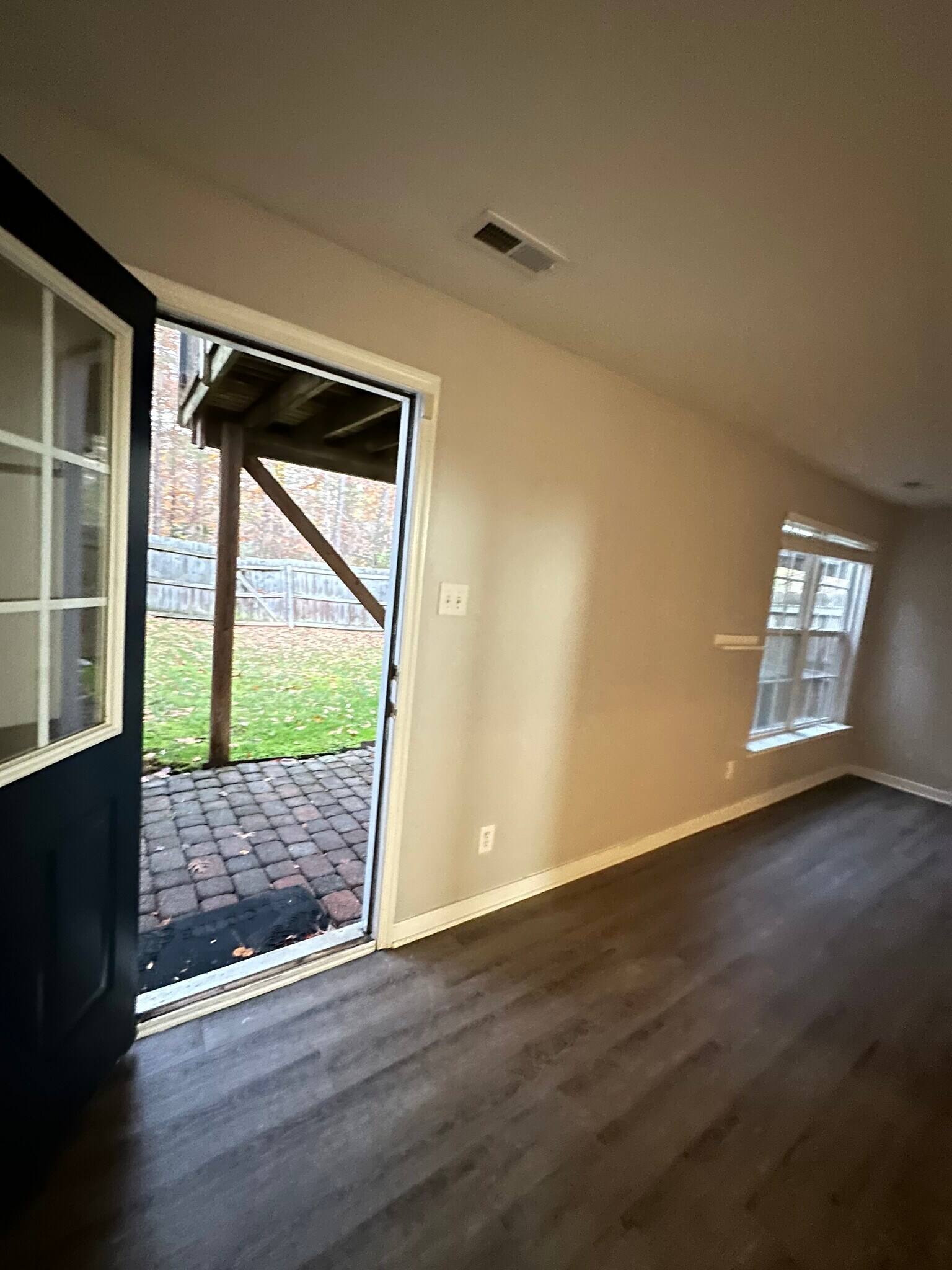 Building Photo - 11477 Abbots Cross Ln