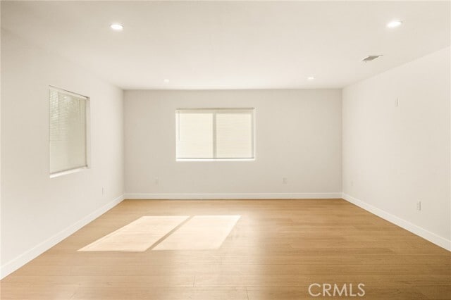 Building Photo - 11920 Laurel Ave