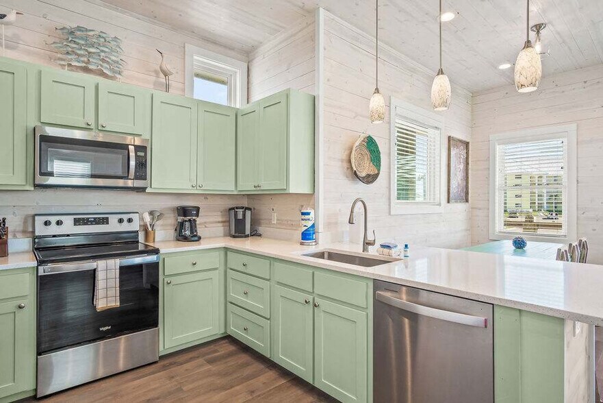 Building Photo - 5497 TX-361