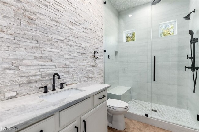 Building Photo - 2960 American River Ln