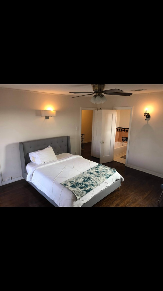Bedroom - 1370 S Ridgeley Dr