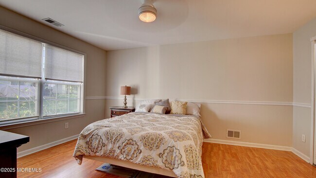 Building Photo - 227 Paddington Ct