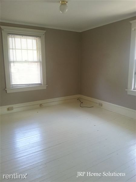 Building Photo - 306 Ellery Ave