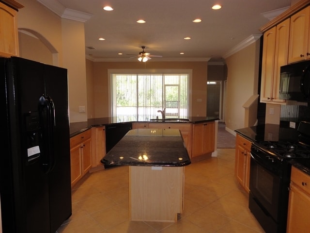 Building Photo - 8346 Old Town Dr