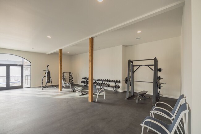 Building Photo - BRAND NEW LUXURY 3 BEDROOM 2.5 BATH TOWNHO...