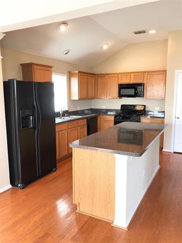 Building Photo - 1021 Terrace View Dr