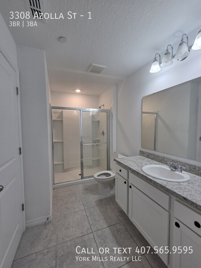 Building Photo - 3308 Azolla St