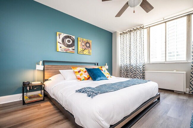 Building Photo - 215 Piedmont Ave NE