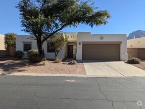 Building Photo - Oro Valley Rental