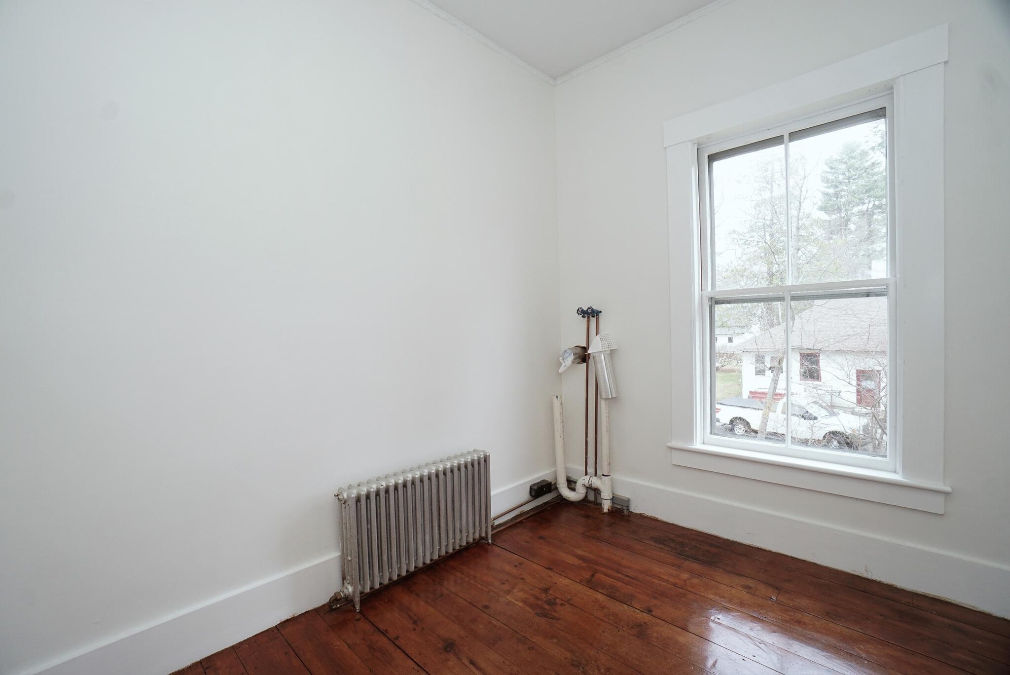 Building Photo - 53 Gale Ave