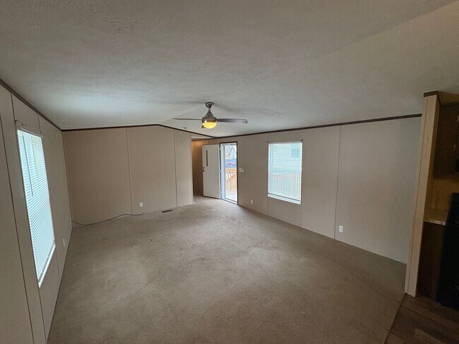 Building Photo - 2861 Renfroe Rd