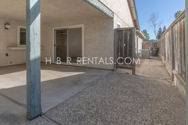 Building Photo - 1107 Douglas Fir Dr