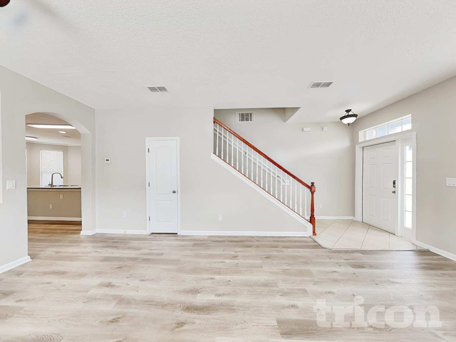 Building Photo - 10818 Birchard Ln