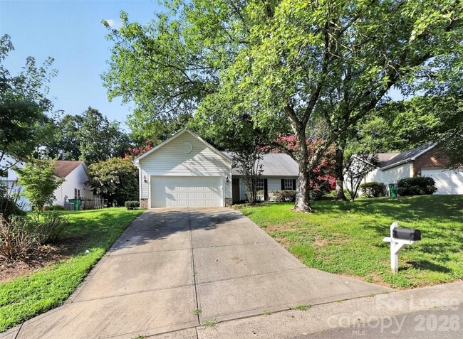 Building Photo - 3411 Pondridge Ct