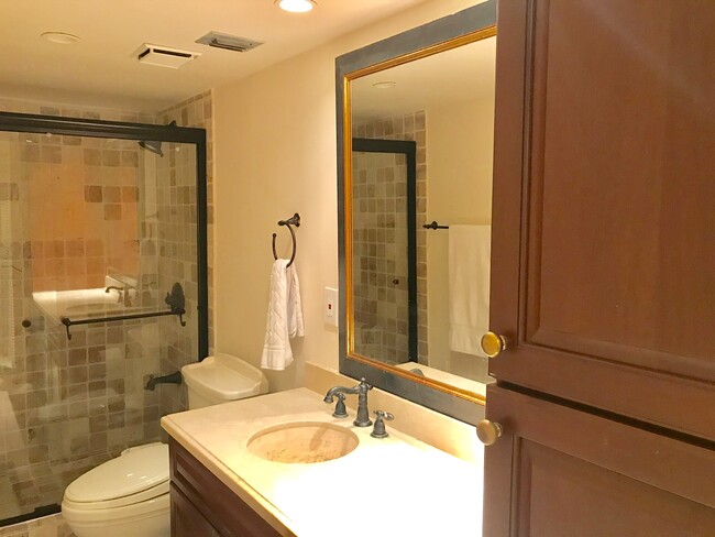 Master Bathroom - 2625 Collins Ave