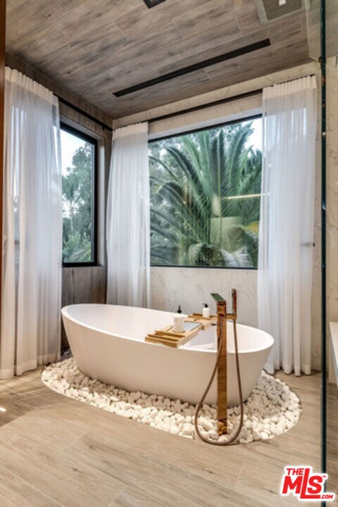 Building Photo - 25879 Chalmers Pl