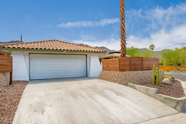 Building Photo - 54255 Eisenhower Dr