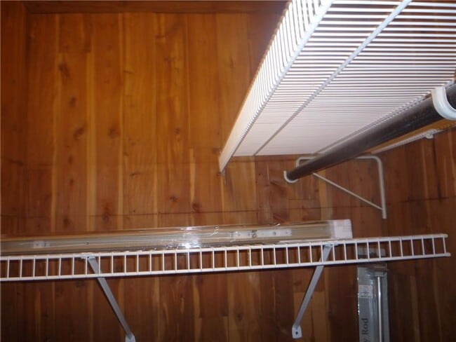 Building Photo - 4465 Mt Troy Rd Ext