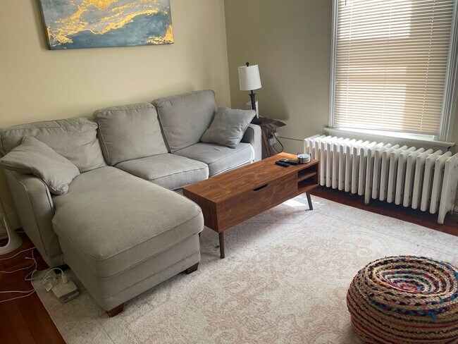 Building Photo - 51 Pearl St