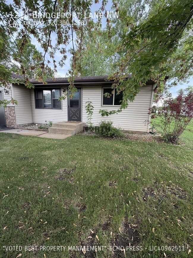 Building Photo - 1210 Bridgeport Ln NW