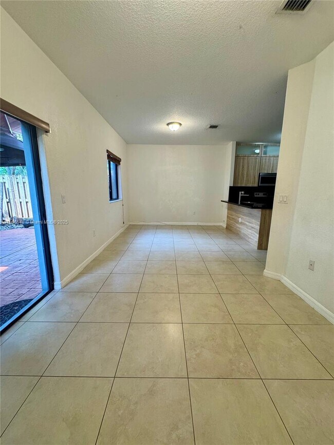 Building Photo - 16319 SW 44th Terrace