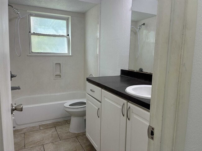 Building Photo - 20420 Youpon Ln