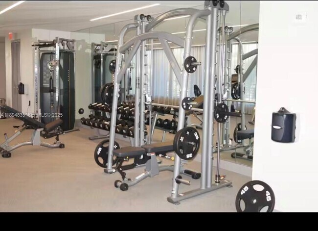 Building Photo - 5350 NW 84th Ave