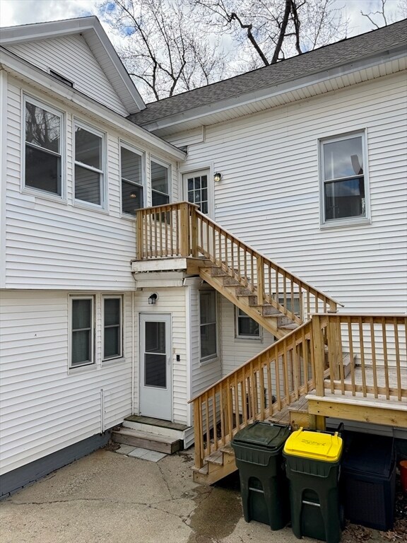 Building Photo - 57 Cottage St