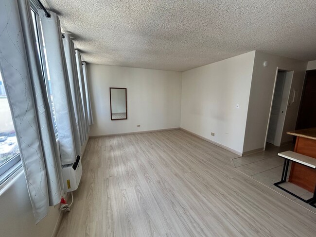 Building Photo - Kapiolani Terrace