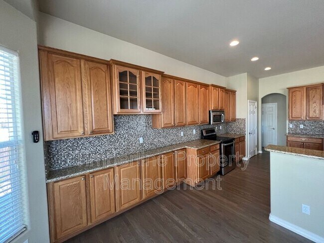 Building Photo - 9914 Red Sage Dr