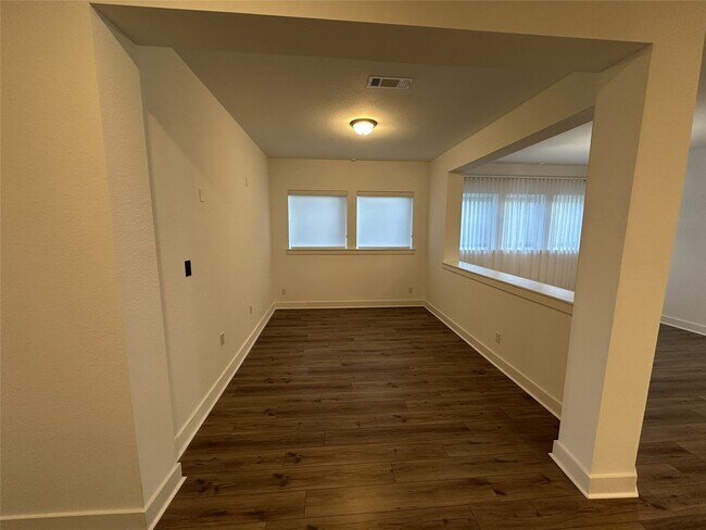 Building Photo - 15107 Prosperous Pl