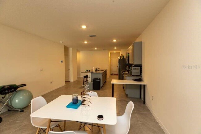 Building Photo - 2933 Sunridge Lp
