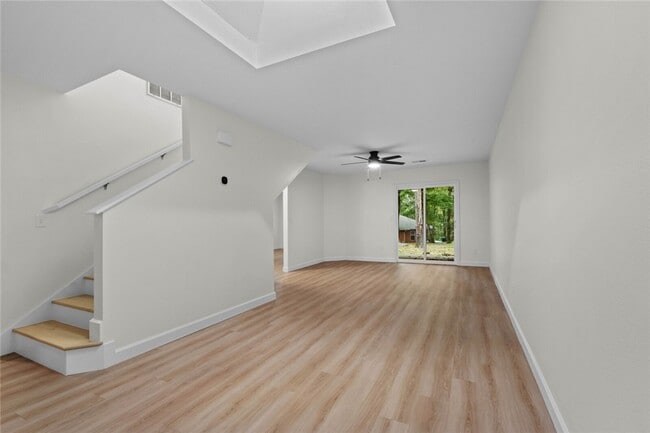 Building Photo - 2064 N Kantz Ln