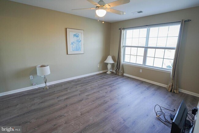 Building Photo - 37182 Harbor Dr