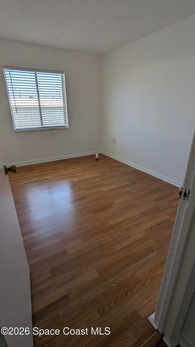 Building Photo - 174 San Juan Cir
