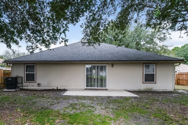 Building Photo - 8554 Star Leaf Rd N