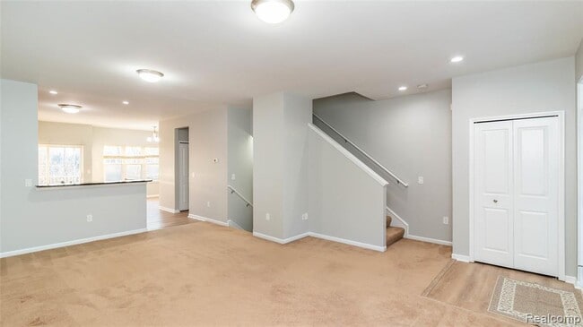 Building Photo - 6114 Heron Hills Dr