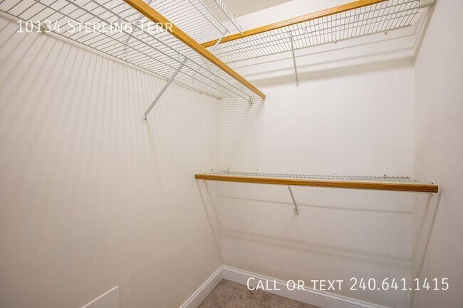 Building Photo - 10134 Sterling Terrace