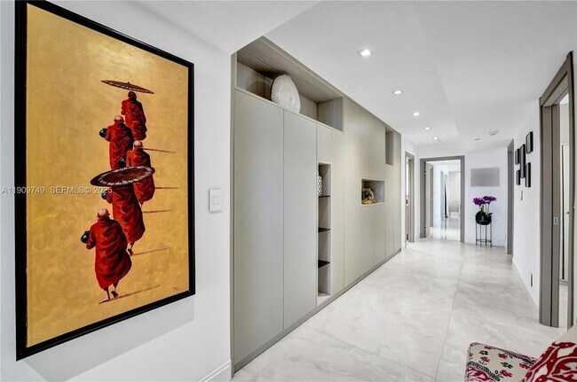 Building Photo - 19667 Turnberry Way