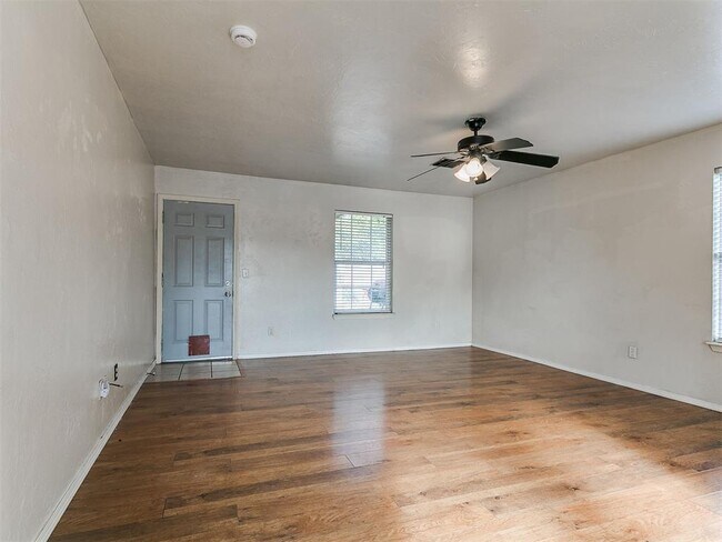 Building Photo - 4705 Tinker Rd