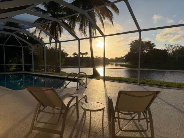 Building Photo - 11305 Longshore Way E