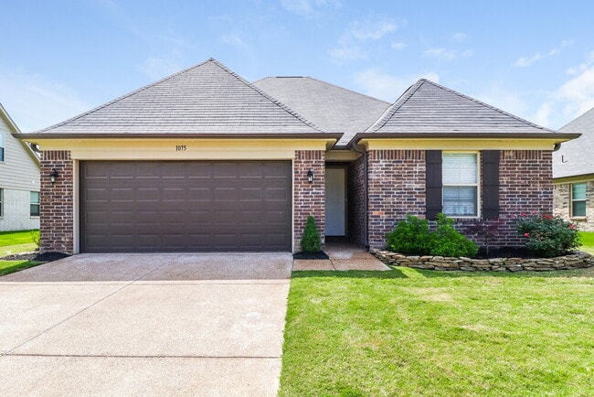 Building Photo - 1075 Carib Loop W