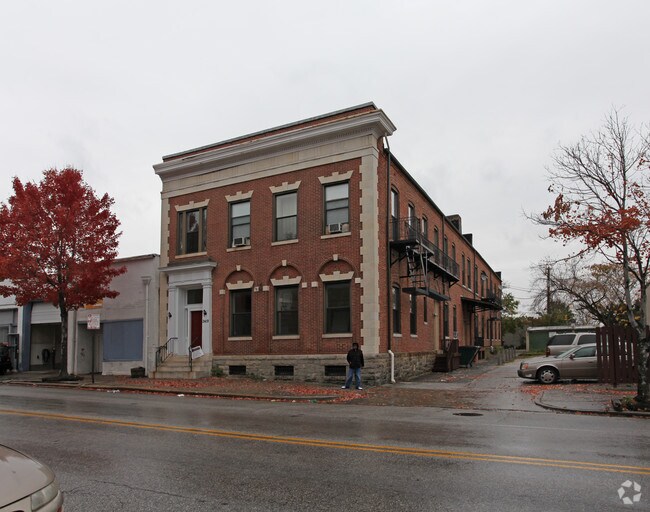 Building Photo - Greenmount Lofts