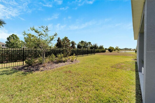 Building Photo - 5414 Silver Sun Dr