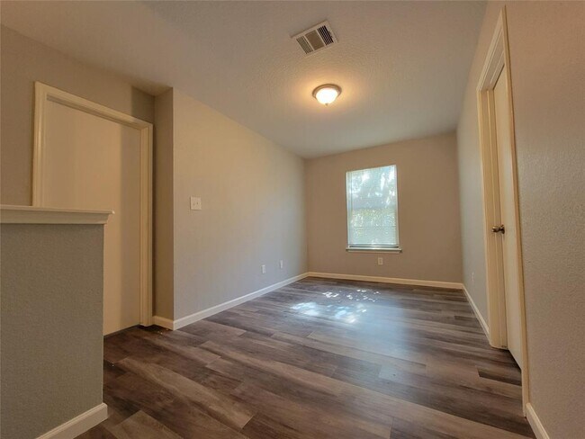 Building Photo - 111 Cermeno Cove